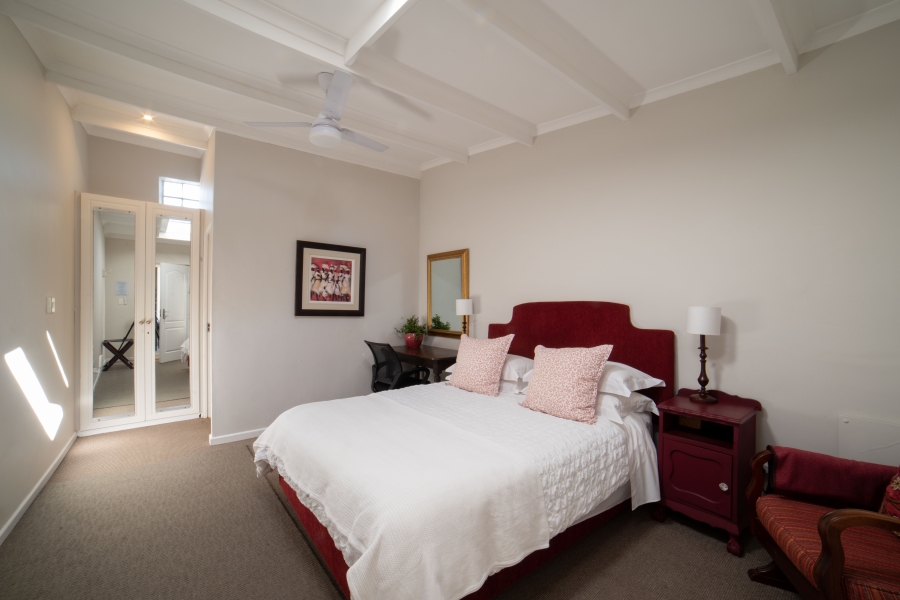 8 Bedroom Property for Sale in Claremont Western Cape